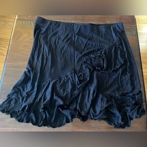 Lightweight Short Black skirt size L